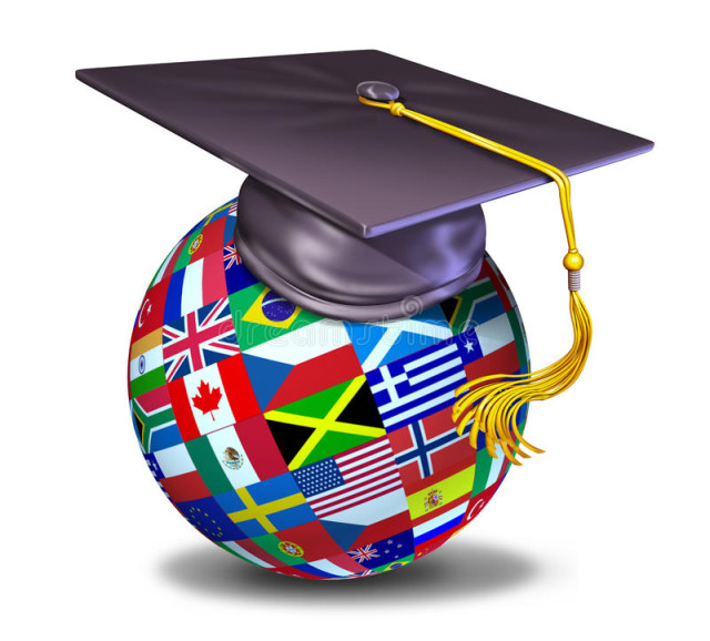 Educacininternacionalconelcasquillodelagraduacin19540446